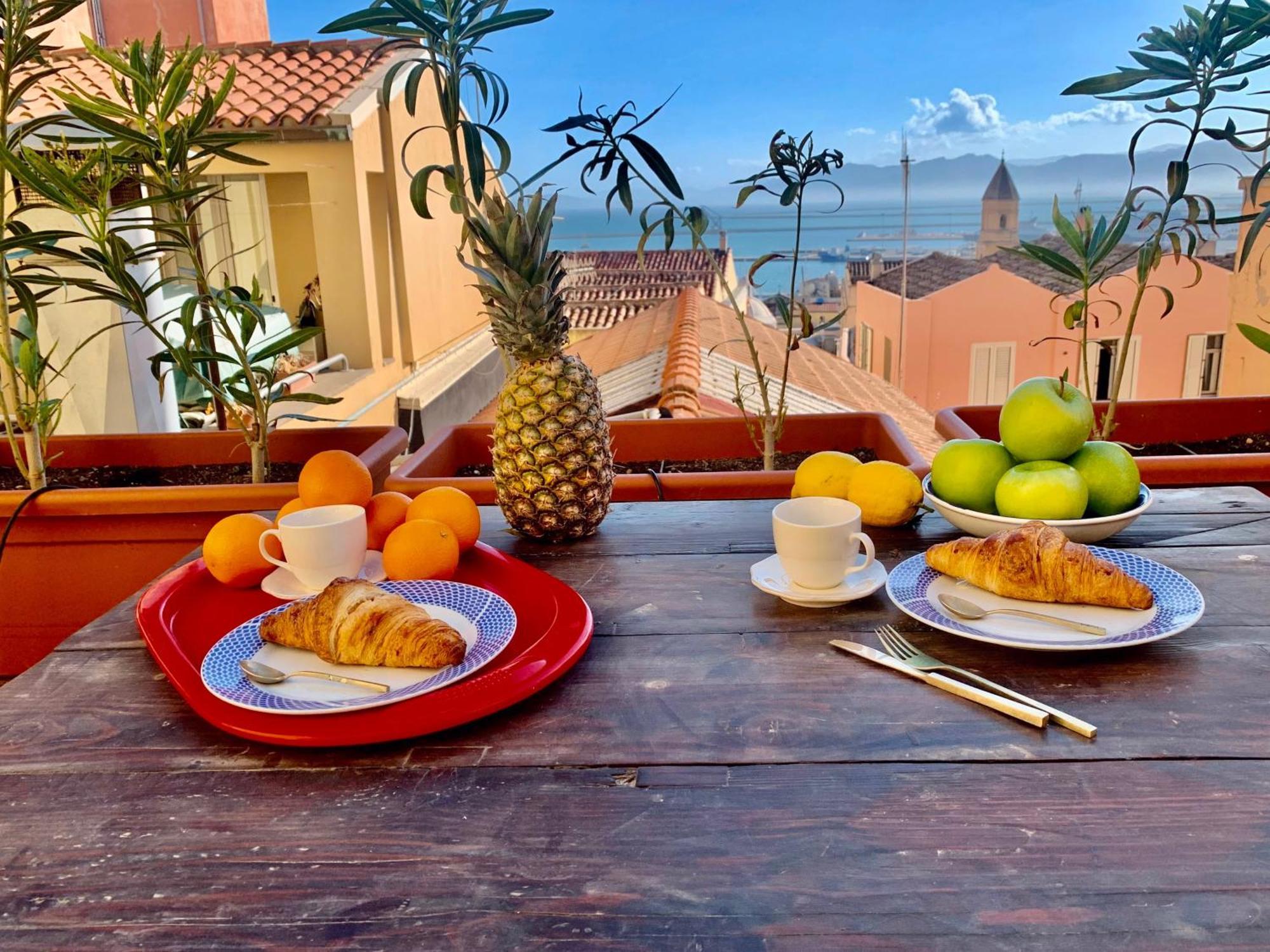 Apartmán Oasi Urbana Con Terrazza E Vista Cagliari Exteriér fotografie